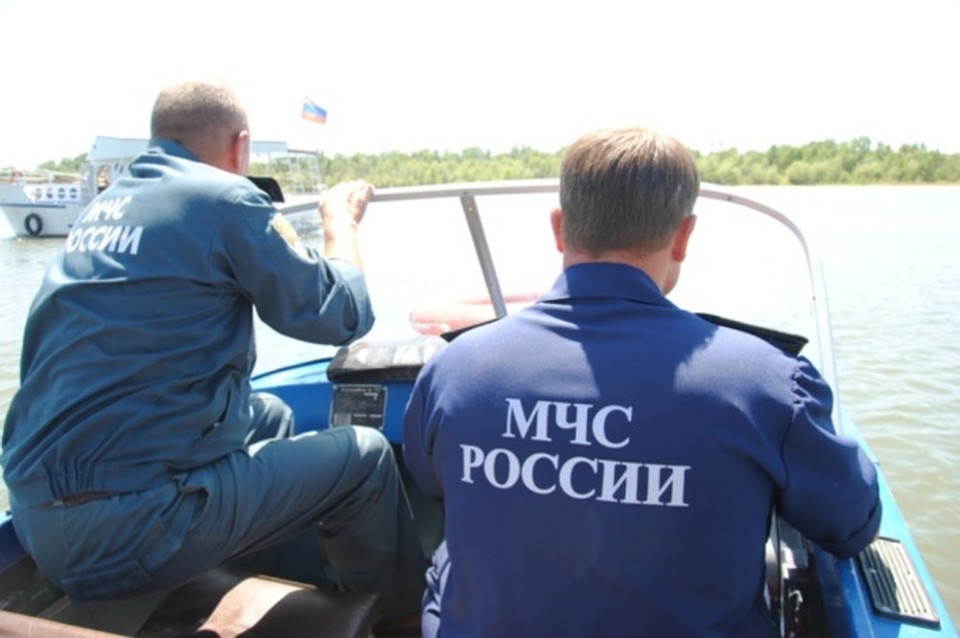 Утром 19 июля теплоход сняли с мели