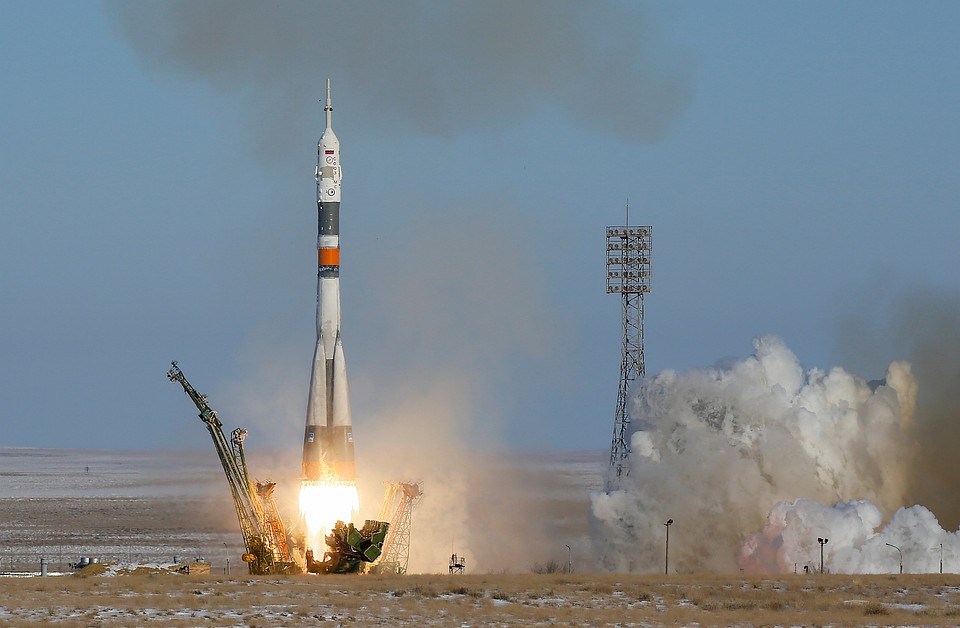 С Байконура стартовал корабль "Союз МС-13" с международным экипажем