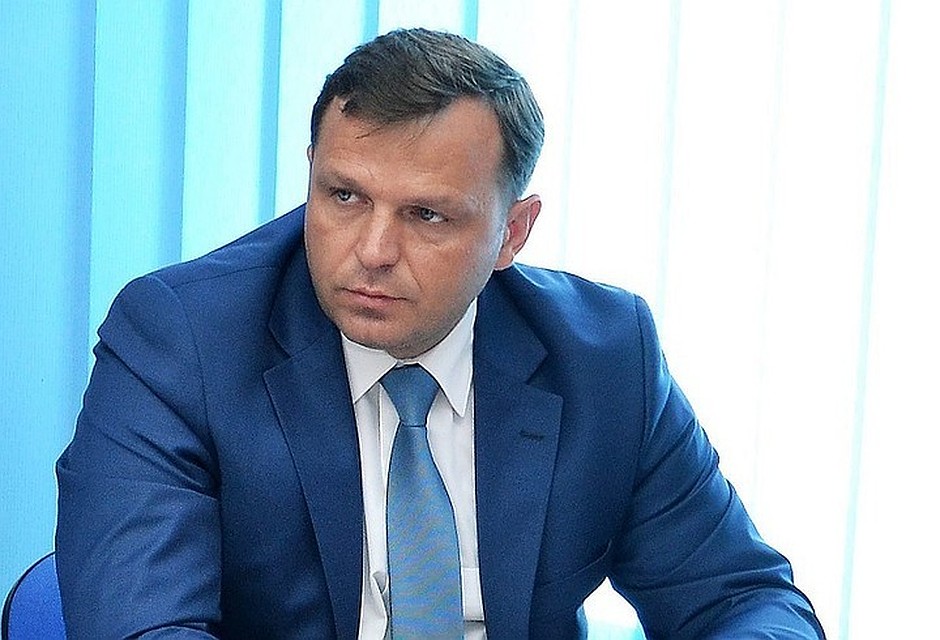 Министр МВД требует лишить Плахотнюка и Шора депутатской неприкосновенности и объявить их в международный розыск