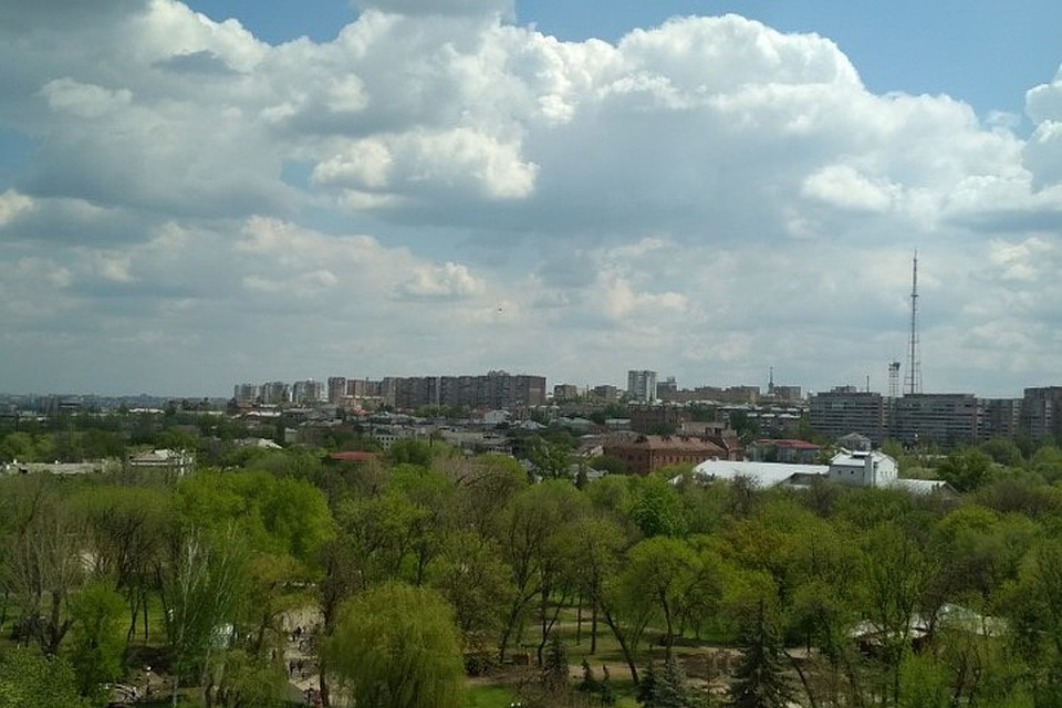 В Луганске будет облачно, с прояснениями. Фото: vk.com/lugansk_city