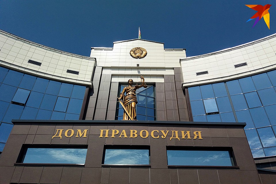 В Бресте суд решает, где будет жить ребенок, которого не могут поделить родители.
