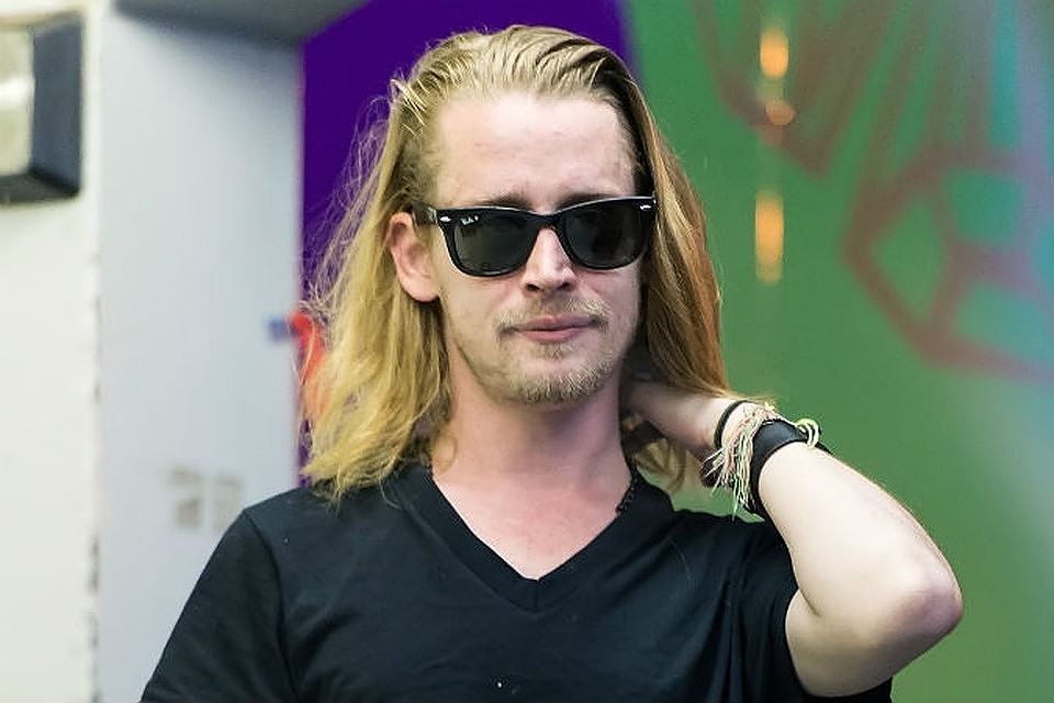 Маколей Калкин показал собственную версию "Один дома"