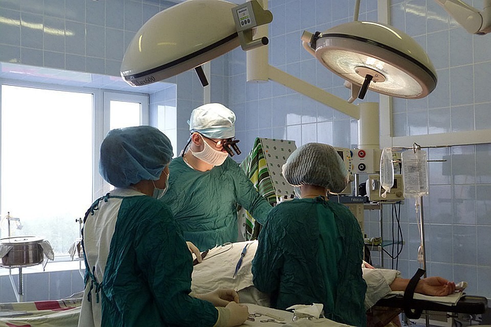 Сейчас специалисты выясняют истинный источник отравления