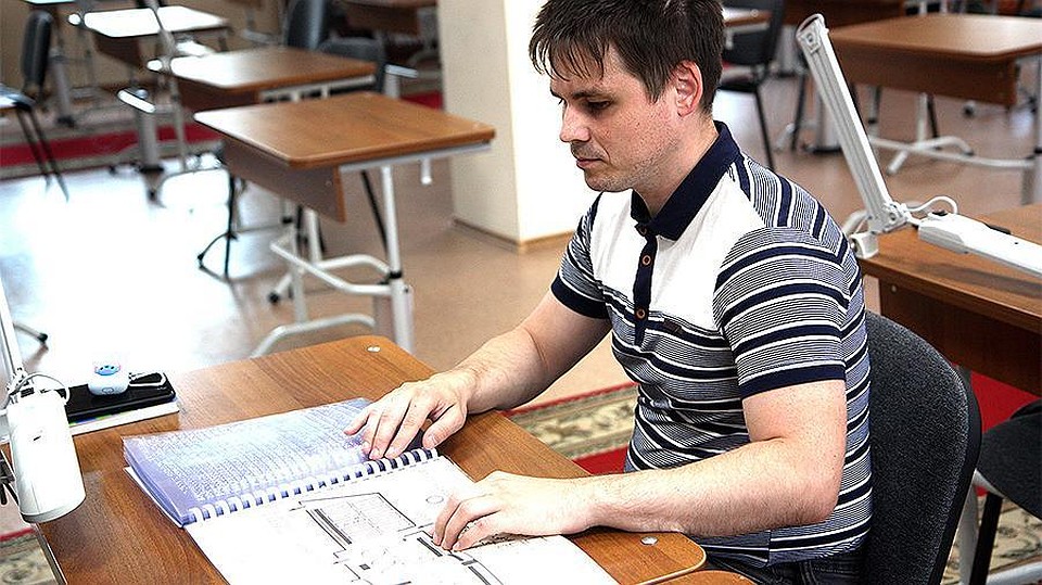 В кафе Красноярска появилось меню для слабовидящих Фото: администрация Красноярска