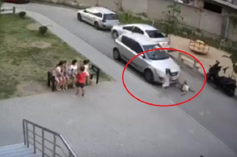На Буюканах девочку сбил автомобиль возле детской площадки. Фото: jurnal.md