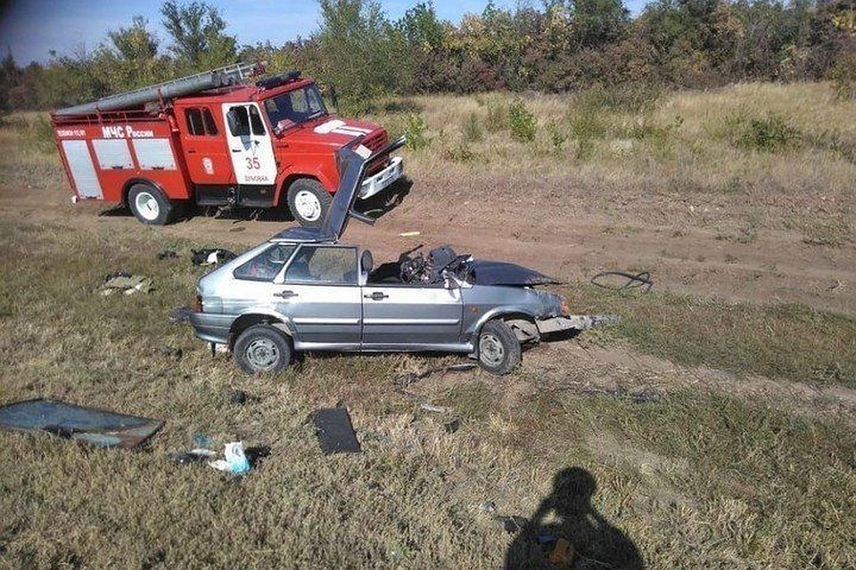 ДТП "собрало" три легковушки и один грузовик