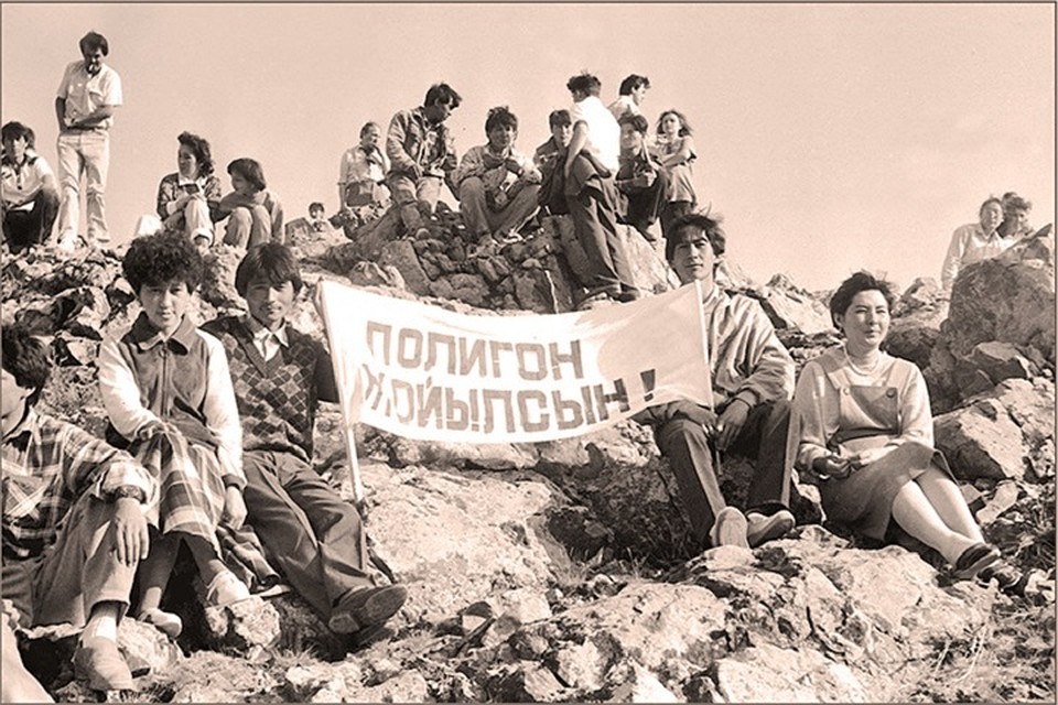 От последствий взрывов на казахстанской земле только в нашей стране пострадало свыше 1,5 млн. человек.