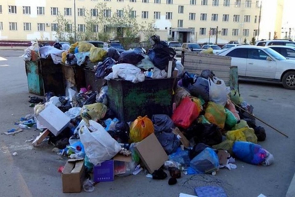 «СахаСпецТранс» ведет работу по закупке необходимой коммунальной техники.