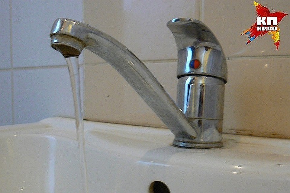 Жители Ботаники останутся завтра без воды