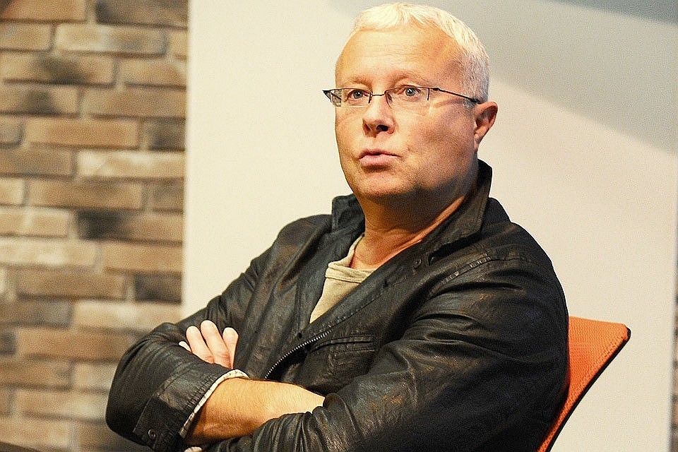 Александр Лебедев
