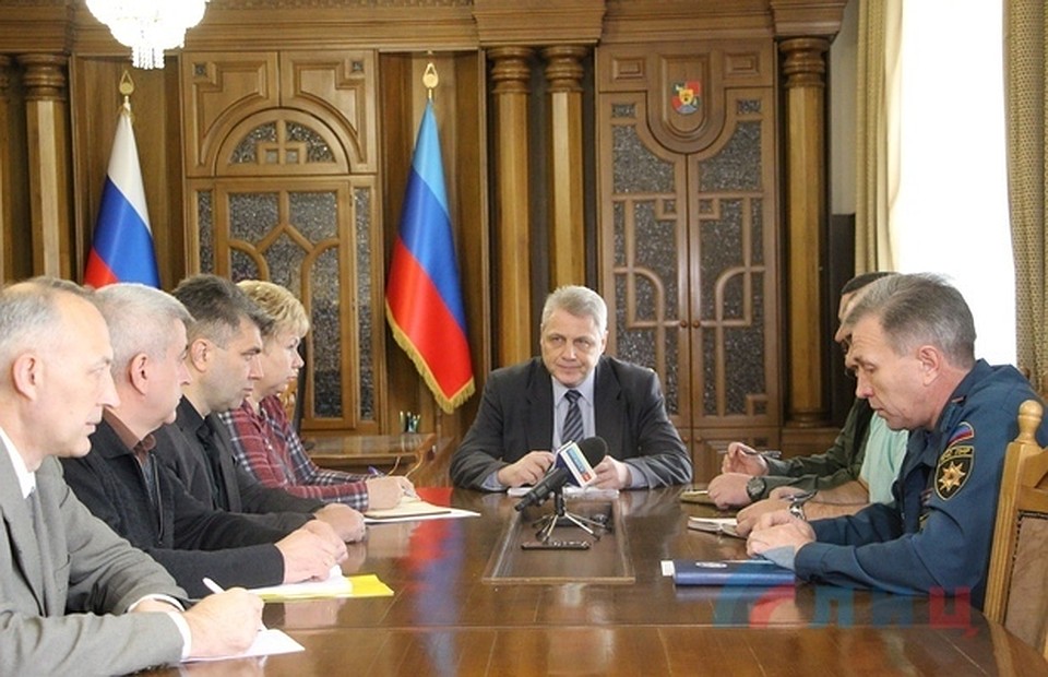 В Луганске создан штаб для расследования подрыва путепровода. Фото: ЛИЦ