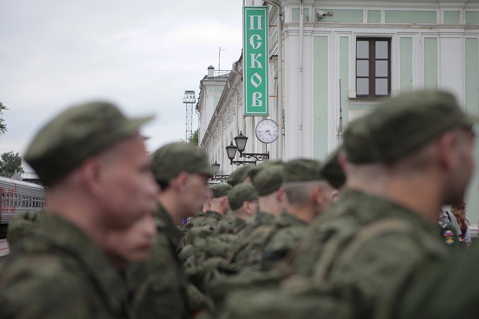 Врачи назвали главные проблемы со здоровьем среди псковских призывников.