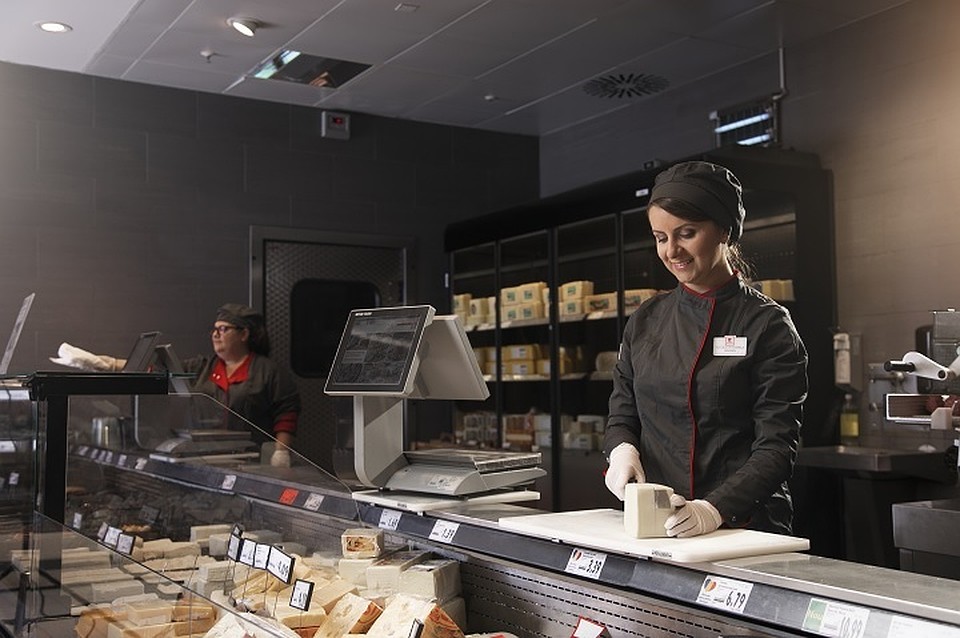 В компании Kaufland очень ценят отдачу и ответственность сотрудников, поскольку в сердце нашего общего дела — как клиенты, так и команда