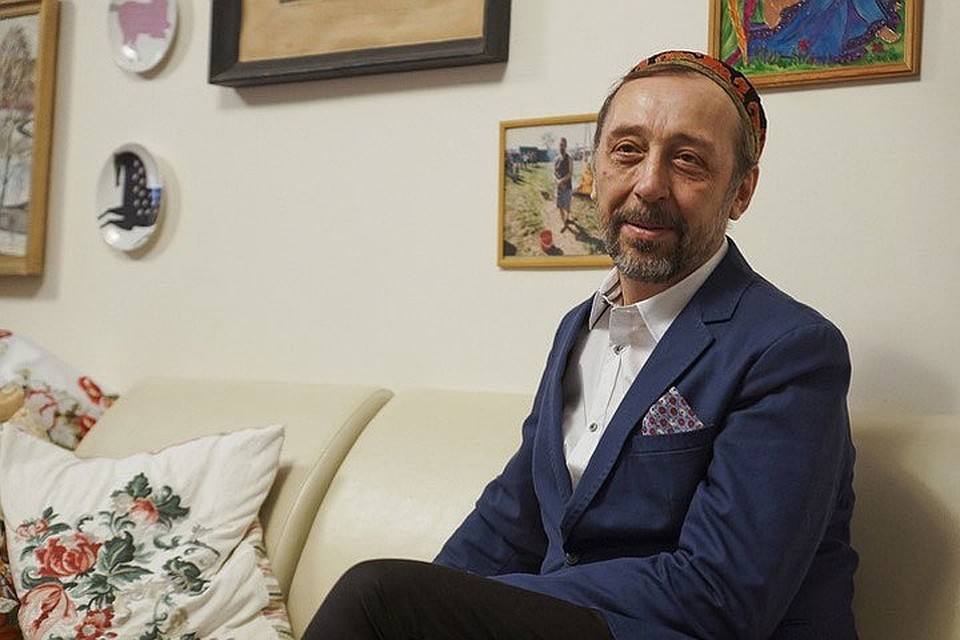 Николай Коляда, скрепя сердце, согласился выплатить штраф.