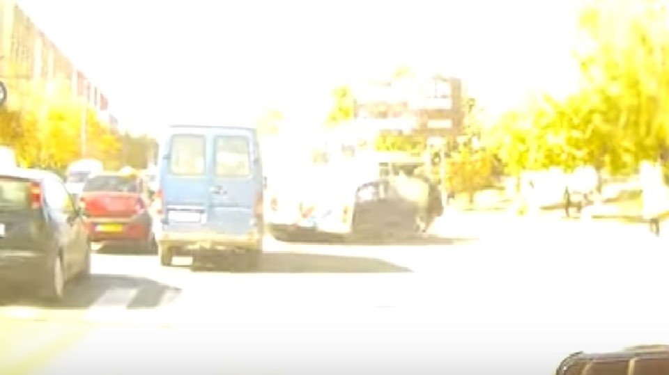 Удар был огромной силы.