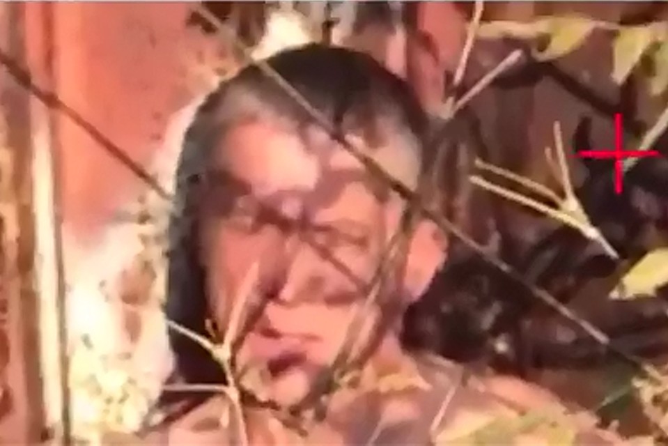 Эксгибиционист хотел, чтобы дети на него плевали. Скрин из видео: vdk_news