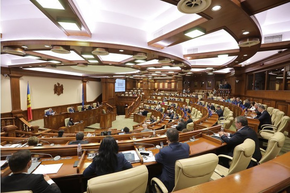 Парламент принял "Закон о деофшоризации"
