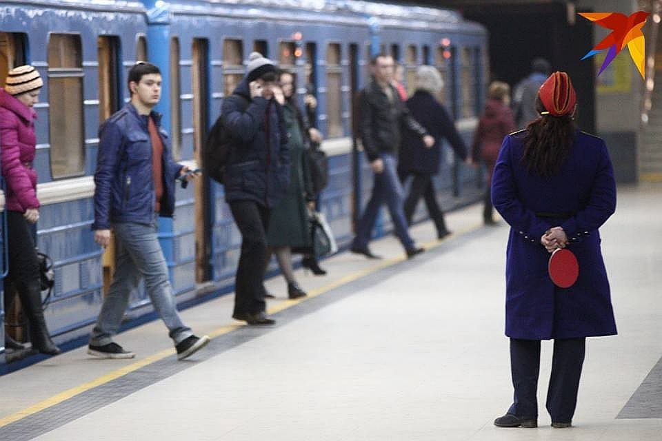 На станции метро «Пролетарская» женщина бросилась под поезд