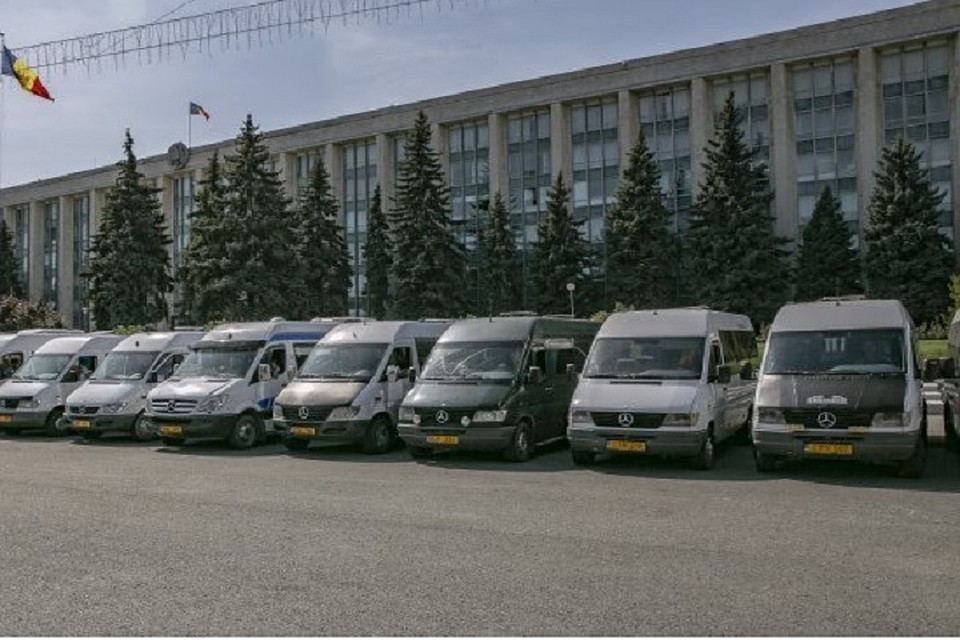 9 октября по всей стране пройдут забастовки водителей микроавтобусов. Фото: publika.md