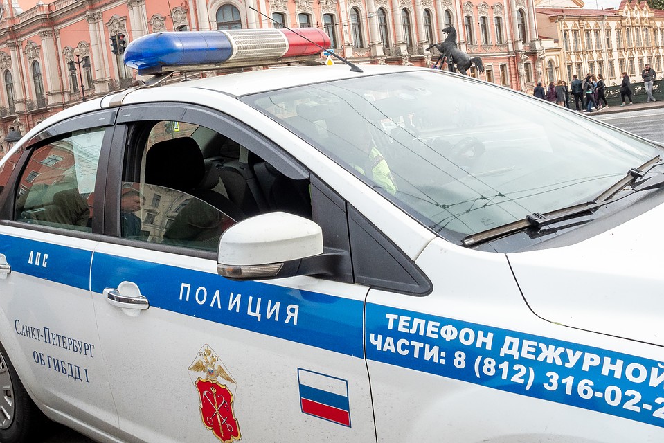 В Петербурге водитель сбежал с места смертельного ДТП, но после все же вернулся