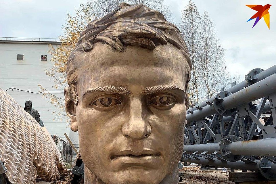 Такой голову солдата будут видеть только птицы.