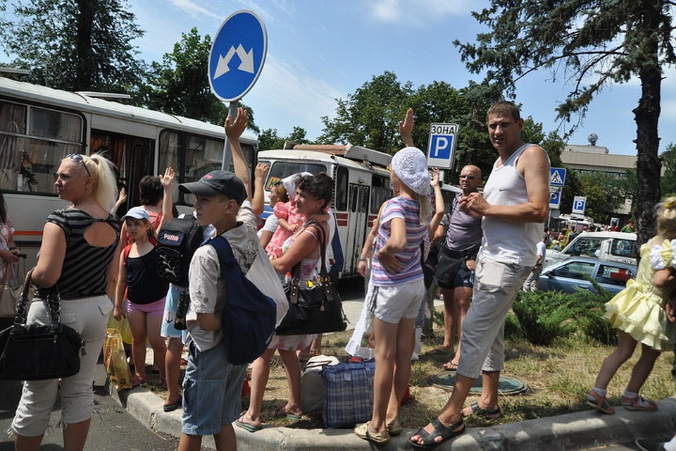 Жители ДНР связывают будущее своих детей с Россией