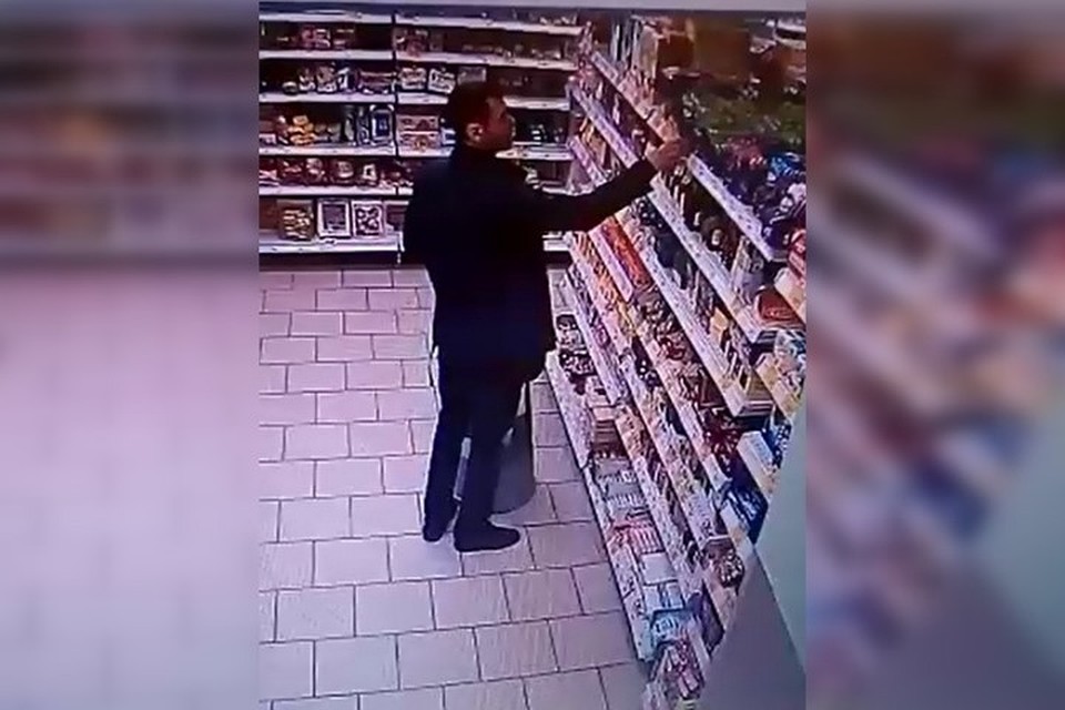 В Новокузнецке полицейские задержали вора-сладкоежку.ФОТО: ГУ МВД по Кемеровской области