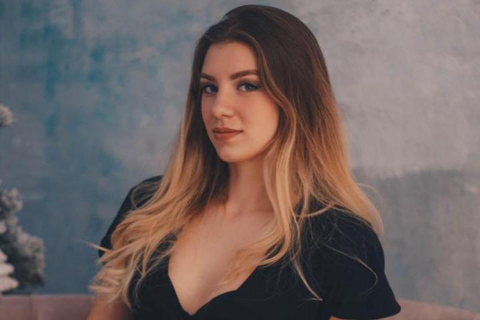 Участница конкурса «Мисс Кузбасс 2019» Арина Аксенова: «Люблю превращать обыденное в шедевры» . ФОТО: из личного архива героини публикации.