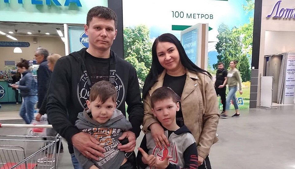 На первый взгляд семья Мазовых казалась благополучной и счастливой