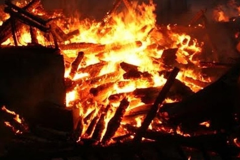 Жительница Кузбасса не смогла сама выбраться из горящего дома