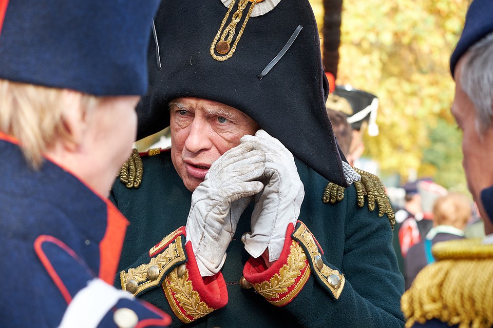 Олег Соколов упал вместе с останками в реку