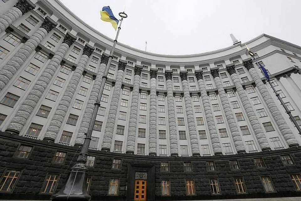 Закон о всеукраинском референдуме может усугубить обстановку в стране