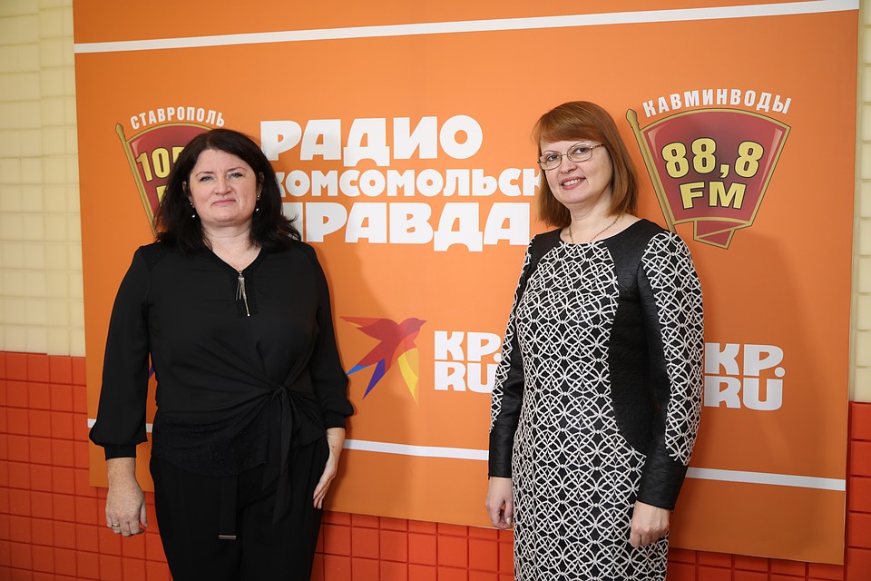 Кандидат экономических наук, доцент кафедры финансов и кредита СКФУ Елена Золотова и доктор экономических наук, профессор, зав кафедрой финансов и кредита СКФУ Наталья Куницына