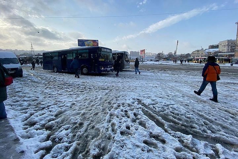 Не исключено, что утром, 24 ноября, во Владивостоке произойдет очередной транспортный коллапс.