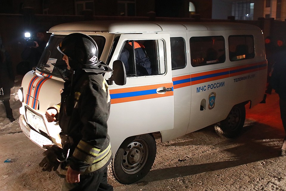 В Хакасии при пожаре погибли мужчина и двое детей