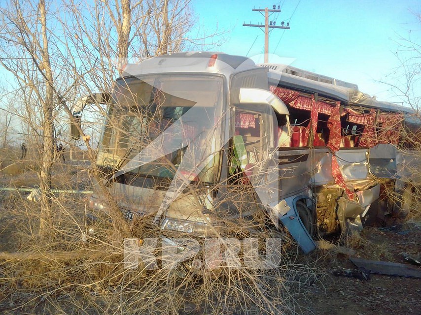 В автобусе пострадали 10 человек. Фото: предоставлено очевидцами