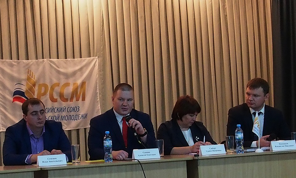 Глава Новокривошеинского сельского поселения убежден, что на селе есть возможность для реализации своих идей, творческого и карьерного роста. Фото из архива СП.