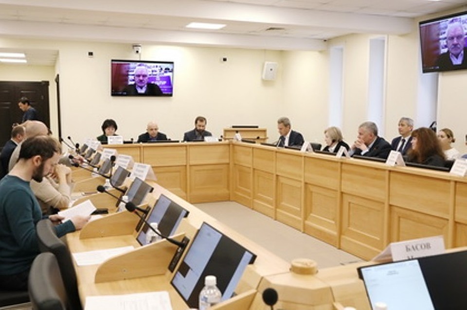 ФОТО: пресс-служба Законодательного Собрания Иркутской области.