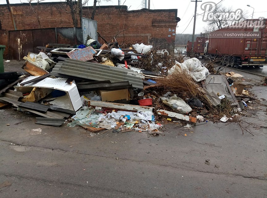 Увиденное обсуждают в социальных сетях. Фото: группа Вконтакте "Ростов-Главный".