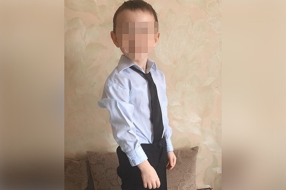 В тот вечер Камиль приехал в гости к отцу, по которому очень скучал после развода родителей