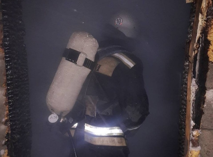 В ликвидации пожара принимали участие 18 человек, пять единиц техники