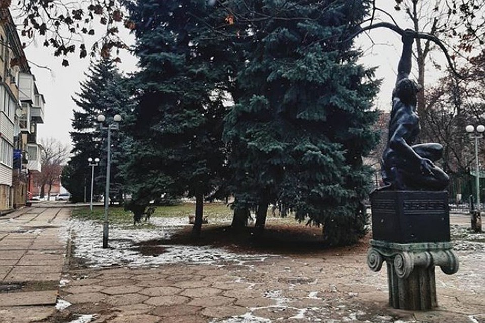 Декабрь в Луганске. Фото: https://www.instagram.com/i_love_lugansk