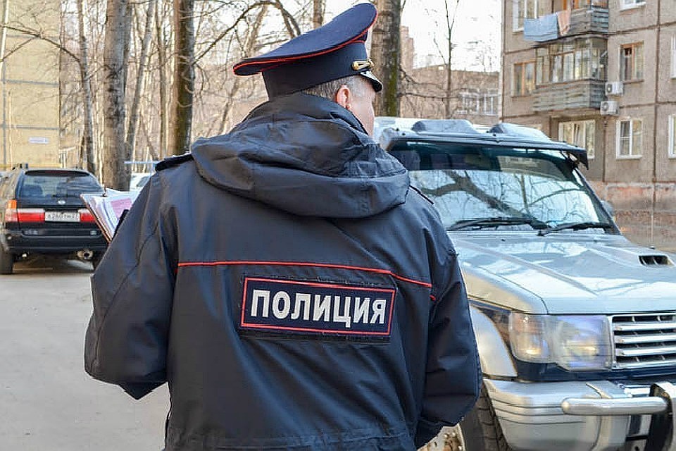 Ростовчанин воспользовался невнимательностью потерпевшего и взял ключи от его «Мерседеса».