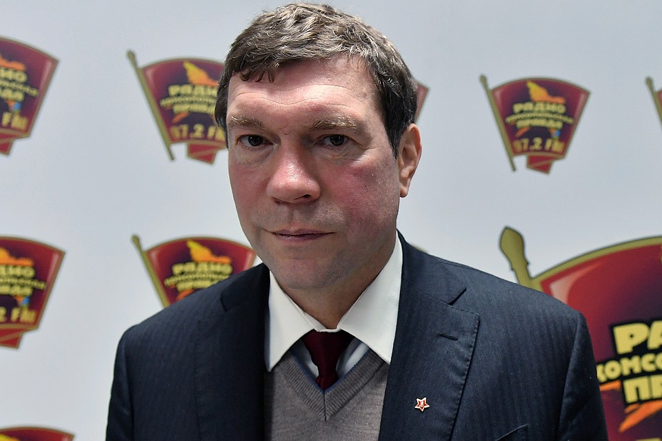 Олег Царев