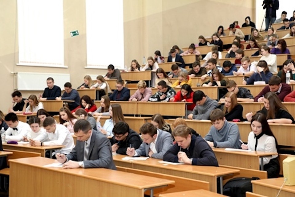 В Хабаровске все желающие сдали тест по истории Отечества