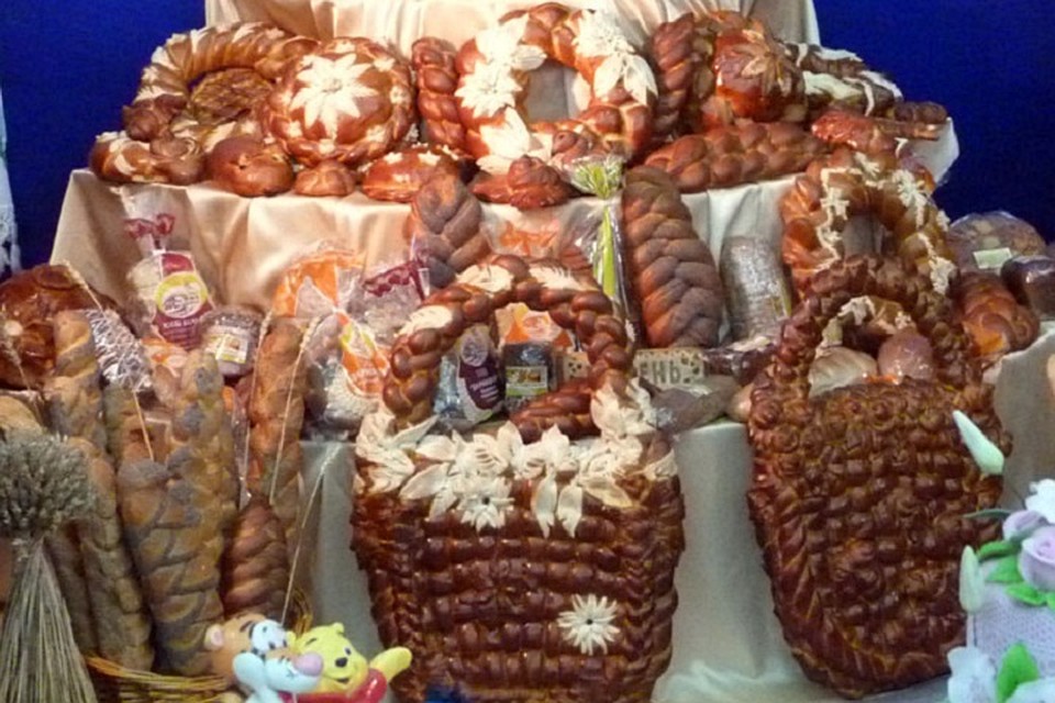 В Тюменской области молоко, мясо, хлеб и рыбу производят тысячами тонн