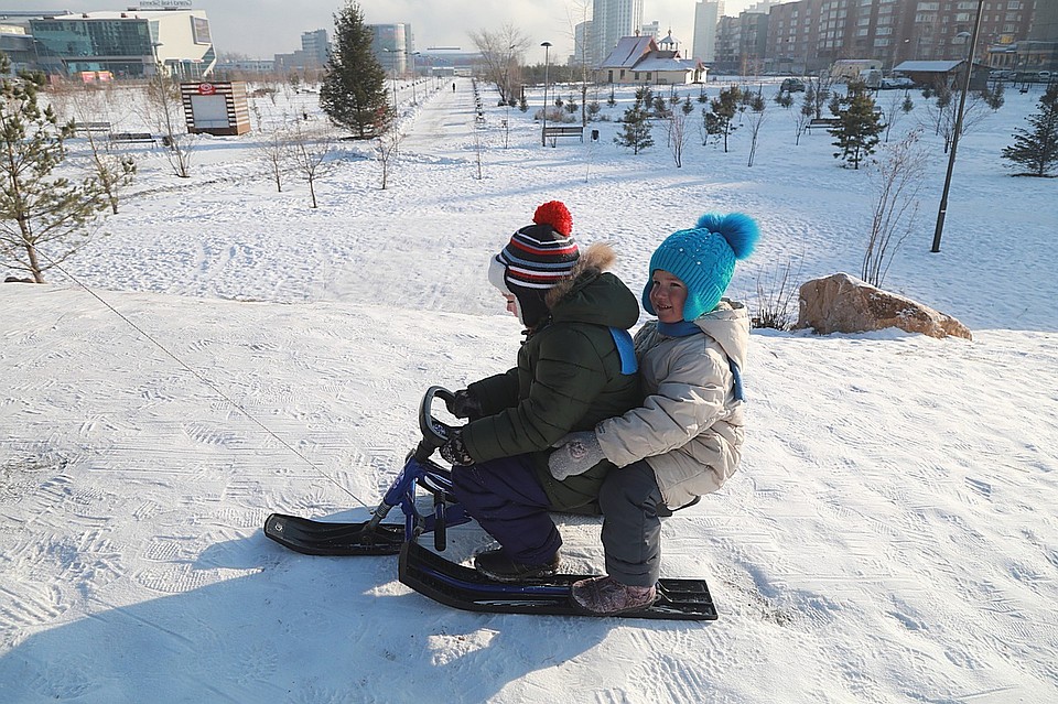 Мамы хотели порадовать своих детей новогодним подарком, а в итоге лишились денег