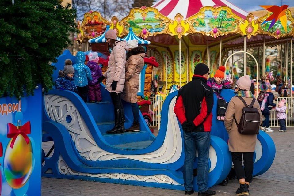 Новогодняя атмосфера на площади Ленина в Орле может сохраниться до 20 января