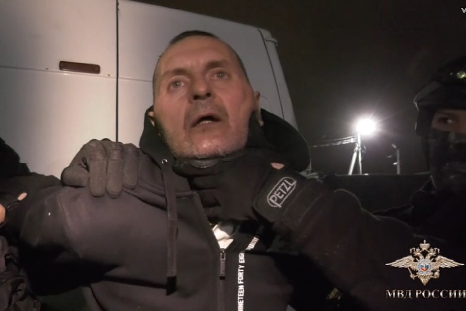 Обвиняемым в убийстве бизнесмена Алексея Громова продлили арест.