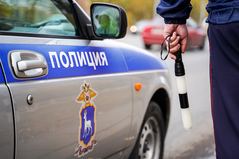 На нервного пассажира с гашишем завели уголовное дело